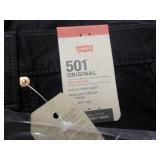 Levi 501 Jeans size 33 x 32...