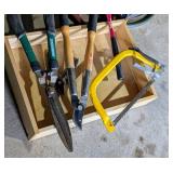 Hoses, Spreader and Gardening Tools