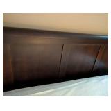 Shermag Mahogany Queen Bed Frame