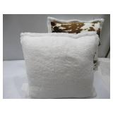 NEW Pair of Yellowstone Silk Touch Pillow With Sherpa Back, 22" x 22" - Cattle Hide
