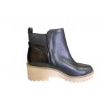 NEW Dolce Vita Womens 7 Boots Shoes Rancher Ankle Chelsea Slip-on DV Ladies Black