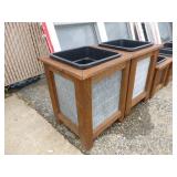 2 Outdoor Planters