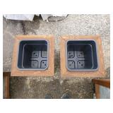 2 Outdoor Planters