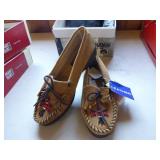 5 Pairs of Size 9 Women