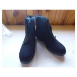 5 Pairs of Size 9 Women