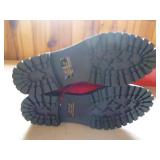 5 Pairs of Size 9 Women