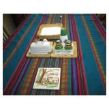 Beautiful vintage hardwood Table (s...