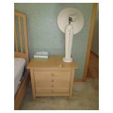 Pair of Light tone 2-drawer night s...