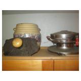 Painted Stoneware crock pl7s vintag...