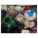 Wide range of vintage smalls and ot...