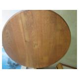 Round hardwood pedestal style end t...