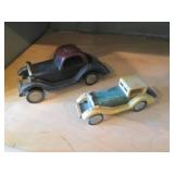 2 Vintage car replicas...