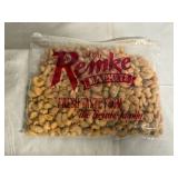 1.5lb Bag of Remke Garlic Cashews