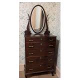 Lovely Vintage Mirrored Mahogany Dresser