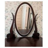 Lovely Vintage Mirrored Mahogany Dresser