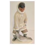 Vintage Leo Mol Intuit Figurine