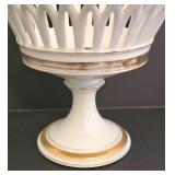 Sparking Pedestal Dish Selection