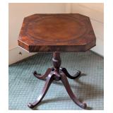 Vintage Inlaid Mahogany Accent Table with Pedestal Base