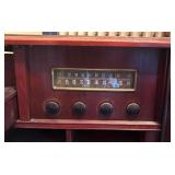 Vintage RCA Victor Record Player / Stereo Cabinet