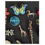 Assorted Vintage Brooches