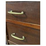 Lovely Vintage Mirrored Mahogany Dresser
