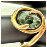 14k Gold Ring with Green Star Stone, Size 7.75