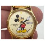 Vintage Seiko Quartz Mickey Mouse Watch