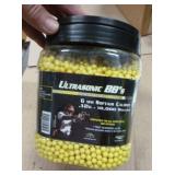Jar of 10,000 softair BBs