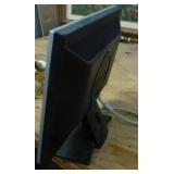 17 inch flat screen monitor - works