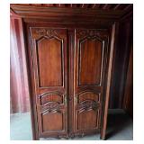 Large Hutch