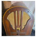 Philco Tabletop Radio