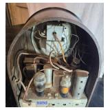 Philco Tabletop Radio