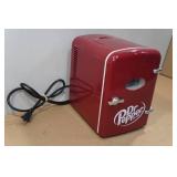 Dr Pepper 6-Can Mini Fridge
