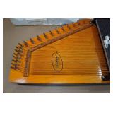 Vintage Oscar Schmidt Auto Harp Silvertone Model 797-25749