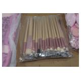 Makeup Brush, Sponge and Pad Set