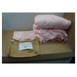 Janzaa Twin Vintage Style Comforter Set - Blanket & Pillowcase - Pink