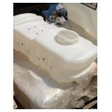 5 Poly tanks - 2 21 gallon 3 10 Gallon