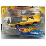 Misc. Pre-owned  STAR WARS Collectibles Including Lego, Monopoly & More