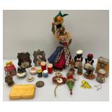 Misc. Vintage Miniature Collectibles Including Aunt Jemima Salt & Pepper Shakers & More
