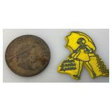 Misc. Vintage Miniature Collectibles Including Aunt Jemima Salt & Pepper Shakers & More