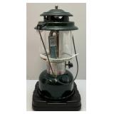 Vintage Coleman Lantern With Plastic Carrying Case In Original Box