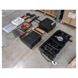 BLACKSTONE MODEL 1550 17" GRIDDLE & GRILL COMBO TAILGATER GRILL