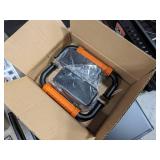 BLACKSTONE MODEL 1550 17" GRIDDLE & GRILL COMBO TAILGATER GRILL