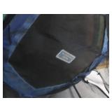 6.5ft Trampoline with padded surrou...