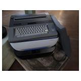 Vintage Smith Corona electric typew...