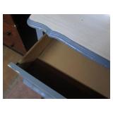 Vintage shabby chic style 3-drawer ...