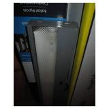 Large variety of 4ft LED replacemen...