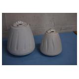 Mis-Matched PAIR of SoundTube Professional Audio Pendant Speakers - RS400i and RS500i