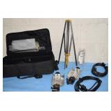 Lowel Professional Photography Light / Lighting Kit System with Storage Travel Case