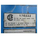 Hofmann Tire Changer